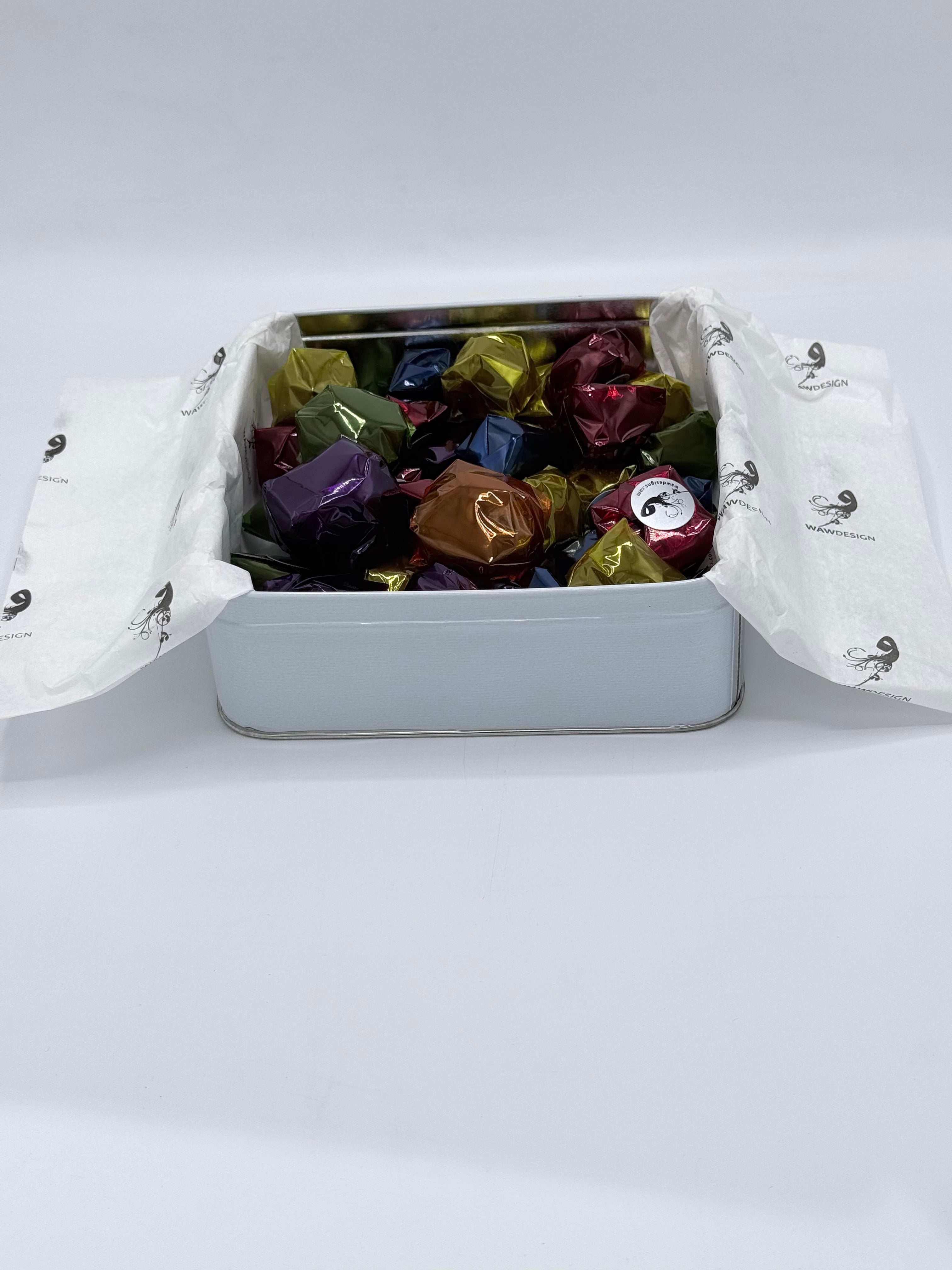 Lebanese houses tin chocolate box