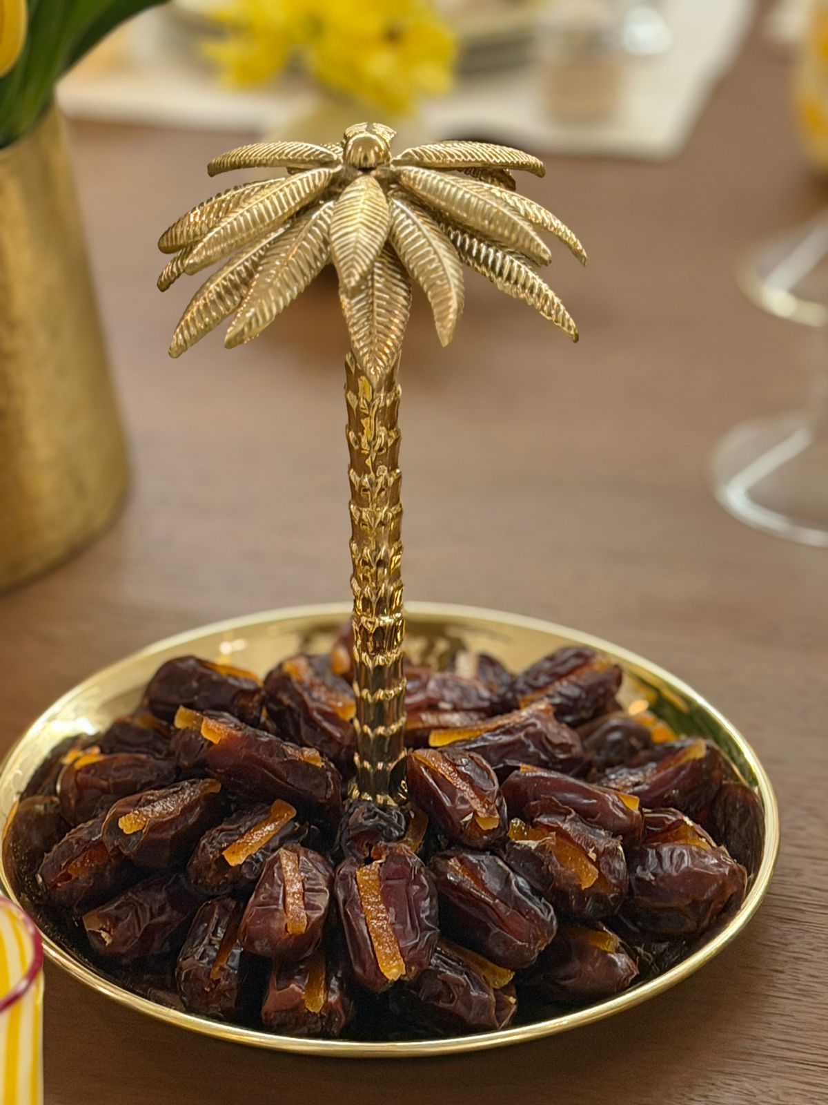 Palm flat plate